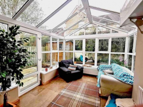 Pet friendly Derry Airport, nature walks
